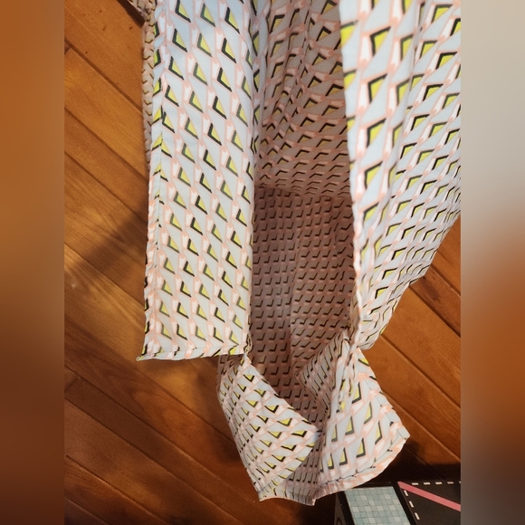 Liz Lange maternity gray and pink geometric triangle pattern large summer Dress - Picture 11 of 12